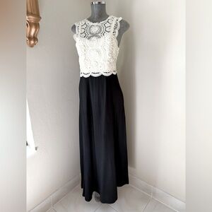 Vtg CACHE Elegant Black and Ivory Lace Evening Dress 8 6